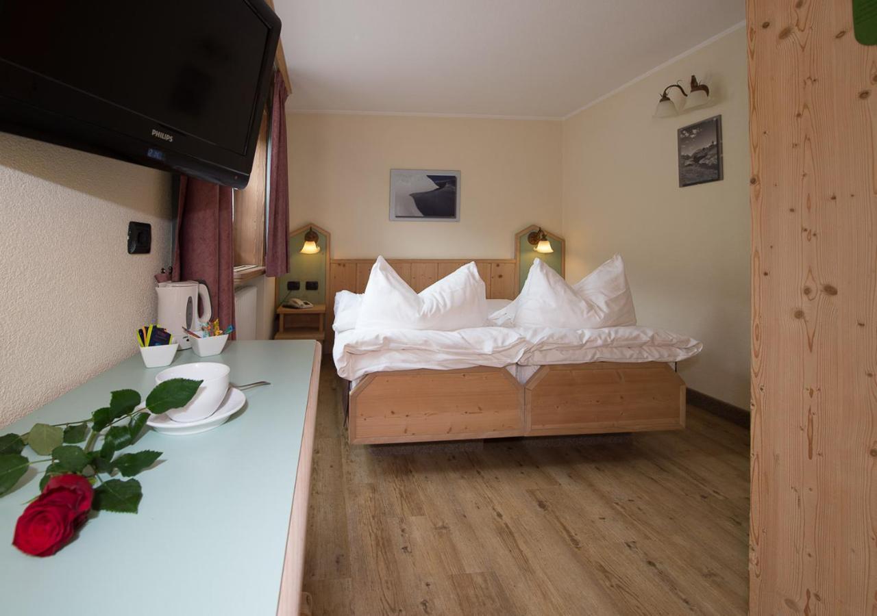 ליביניו Hotel Daniela מראה חיצוני תמונה
