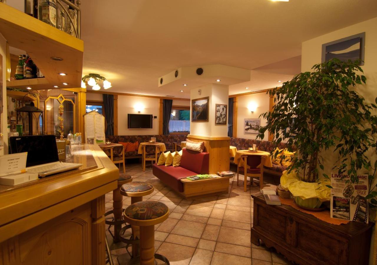 ליביניו Hotel Daniela מראה חיצוני תמונה