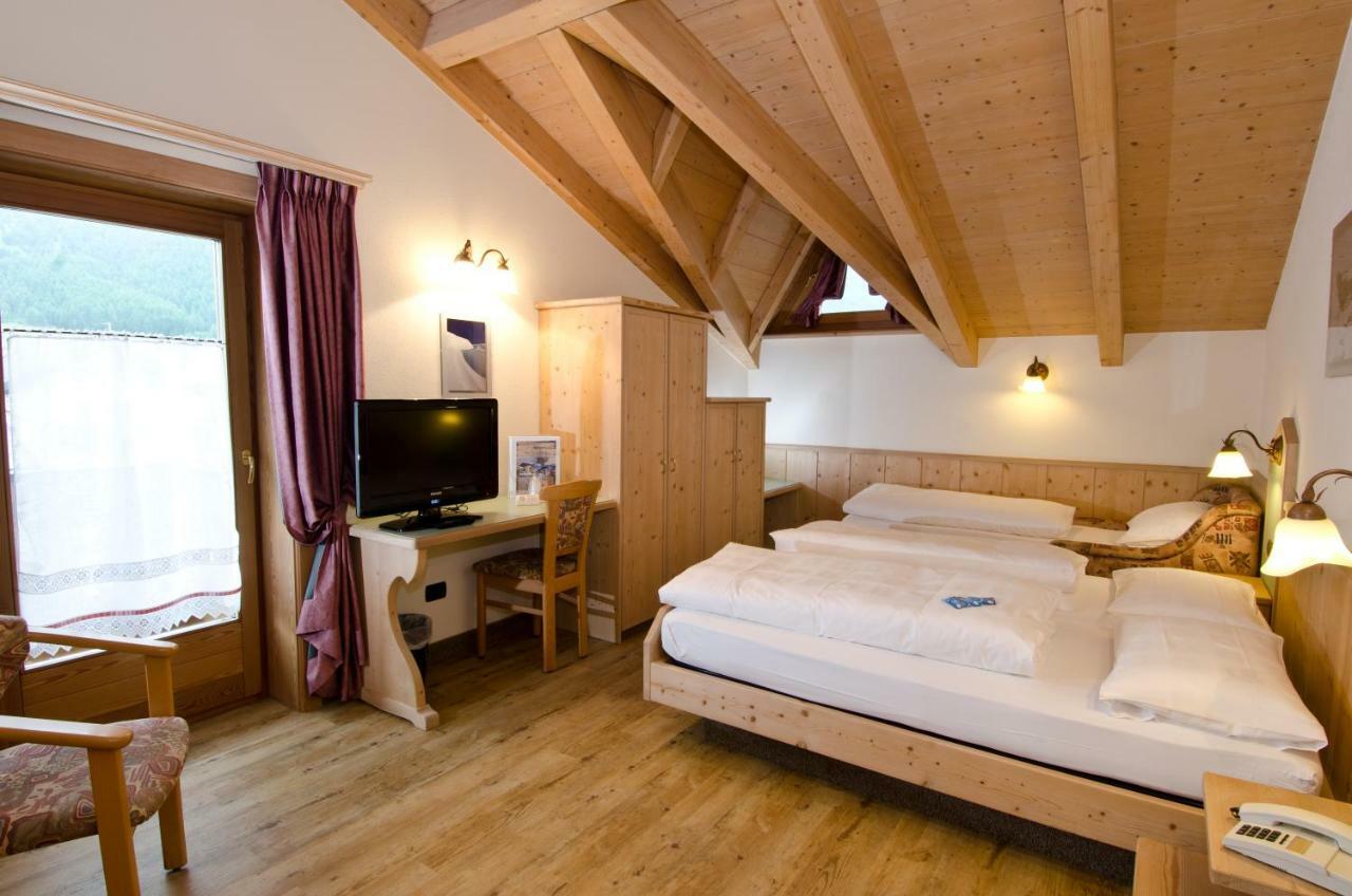 ליביניו Hotel Daniela מראה חיצוני תמונה