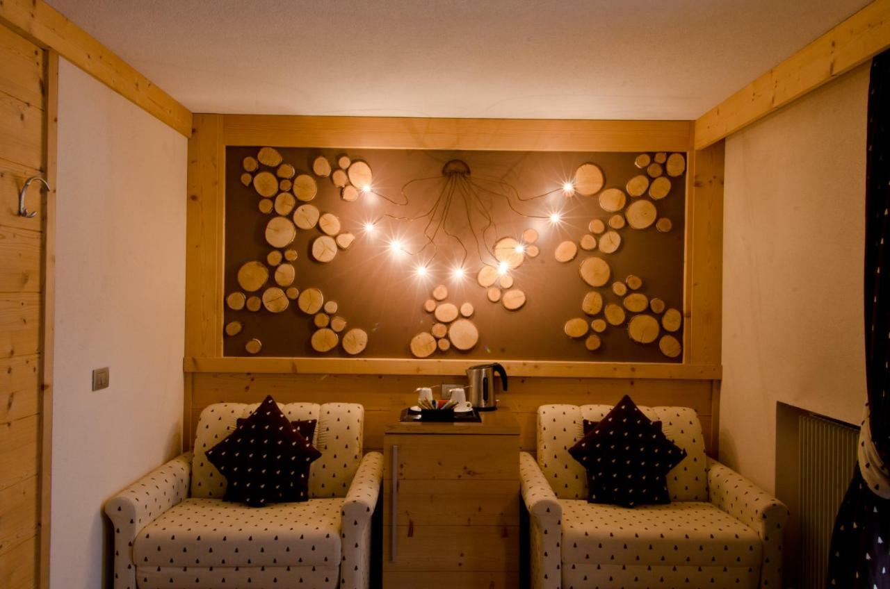ליביניו Hotel Daniela מראה חיצוני תמונה